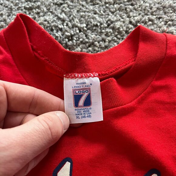 Vintage 80s 90s Philadelphia 76ers Sixers Logo 7 T Shirt Red USA Size XL - Picture 3 of 7